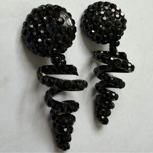 Vintage 80s Black Crystal Spiral Drop Clip on Earrings